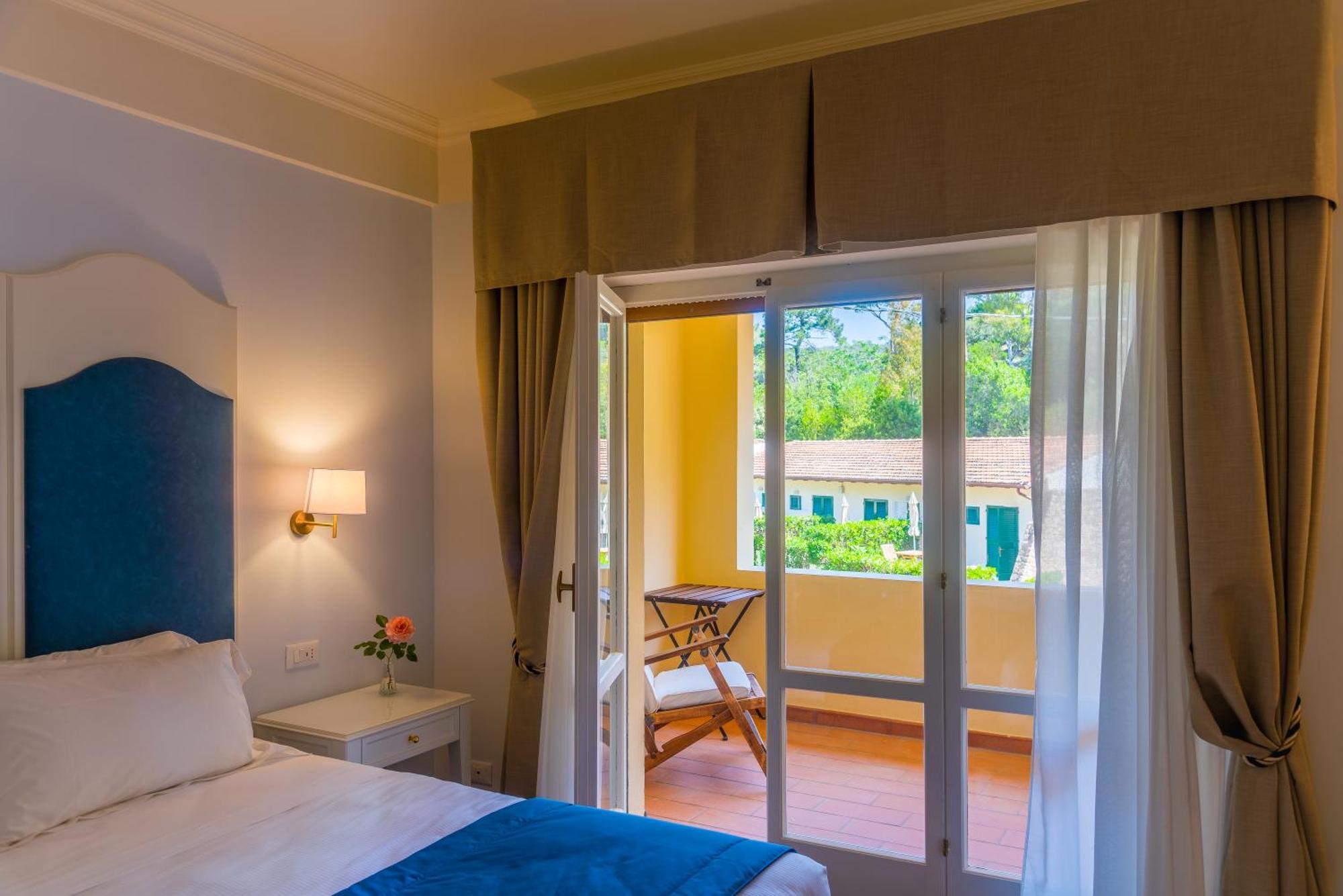 Hotel Villa Ottone Portoferraio Exterior foto