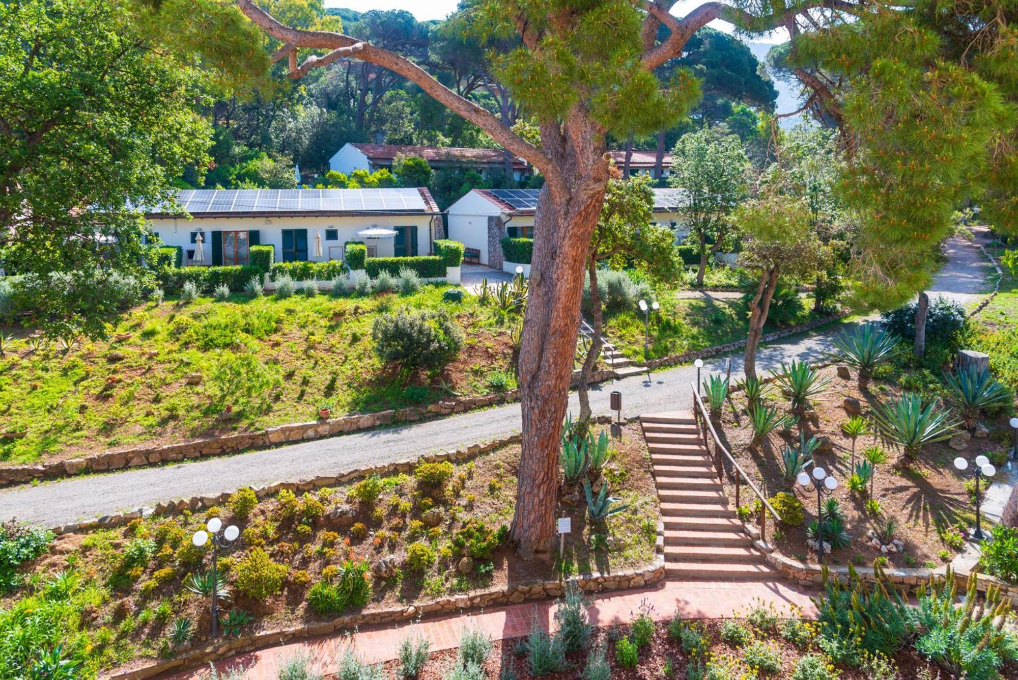 Hotel Villa Ottone Portoferraio Exterior foto